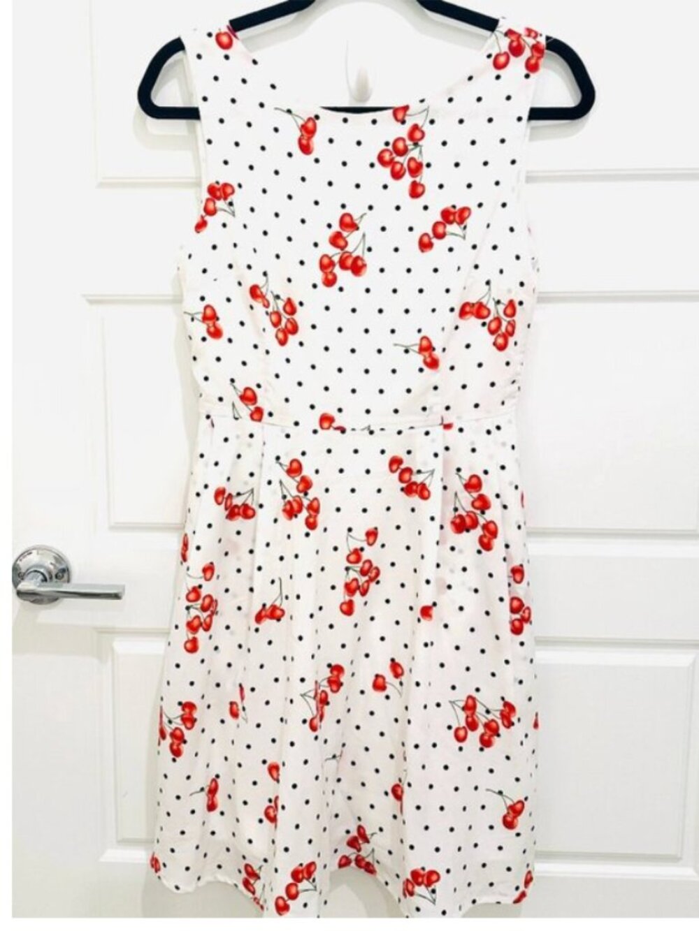 LA SOUL WHITE CHERRY AND POLKA DOT RETRO MINI DRESS SMALL